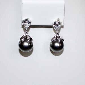 🌻Silvery Glass Pearl 925 Pierced Dangle Earrings